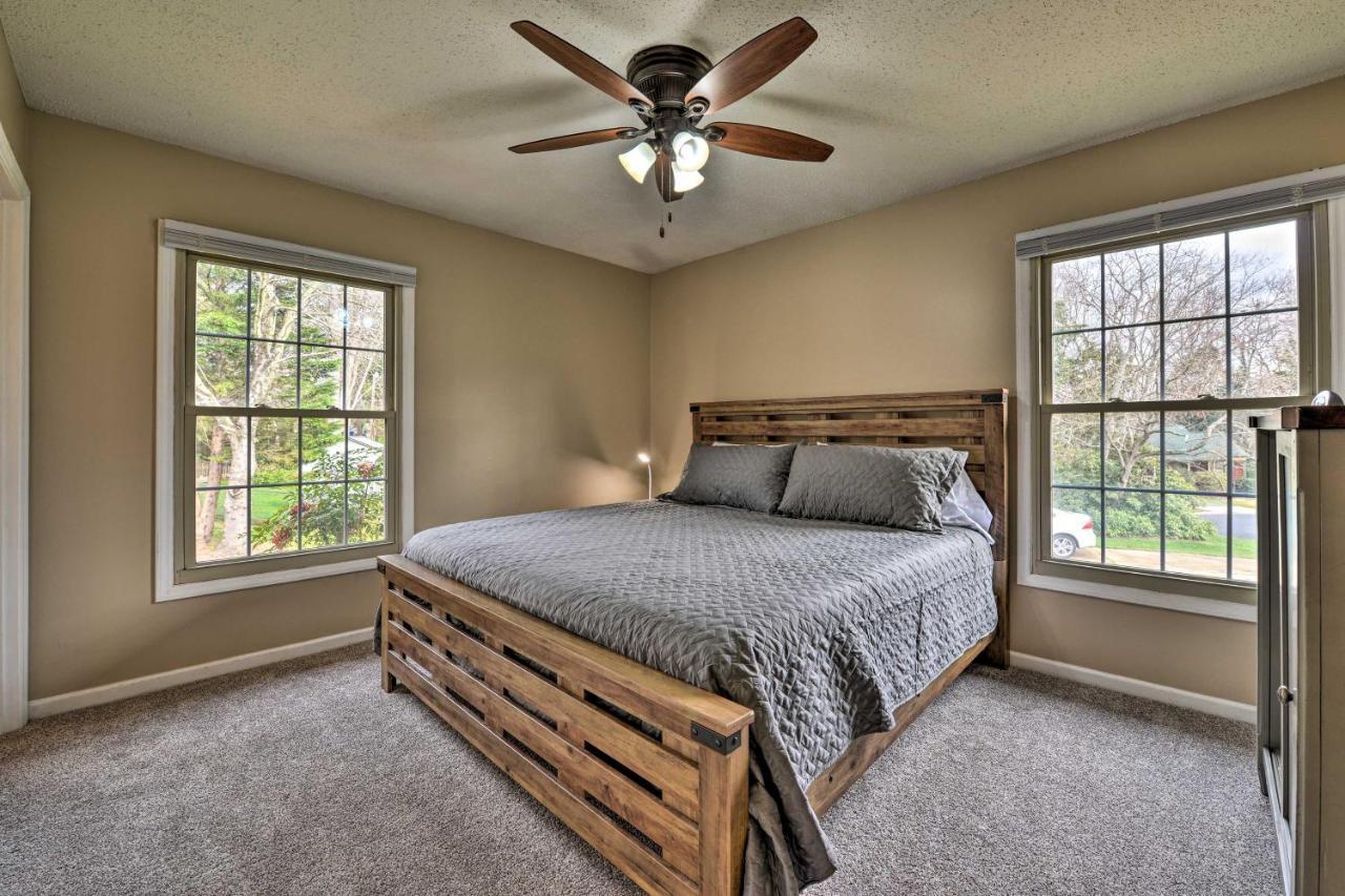 Cozy With Fenced Yard Less Than 1 Mi Downtown Matthews! Charlotte